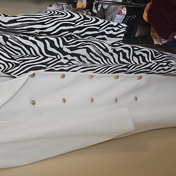 Shein Dress - Picture 3 of 3